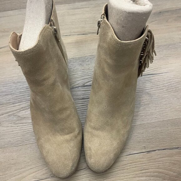 Banana Republic Hello Sole Mate Suede Leather Zip Fringe Ankle Booties 8.5M - Picture 2 of 7